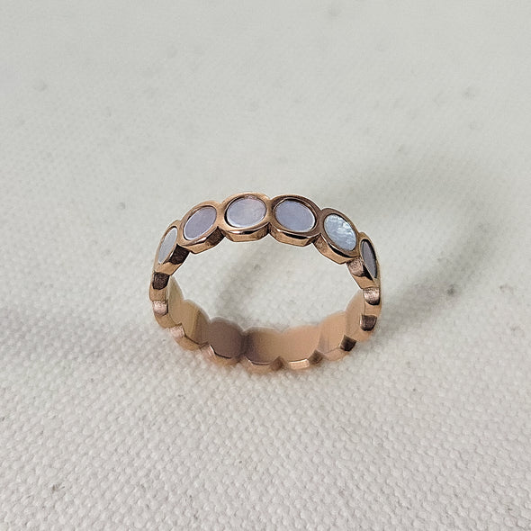 Chic Vibe Full Moon Ring